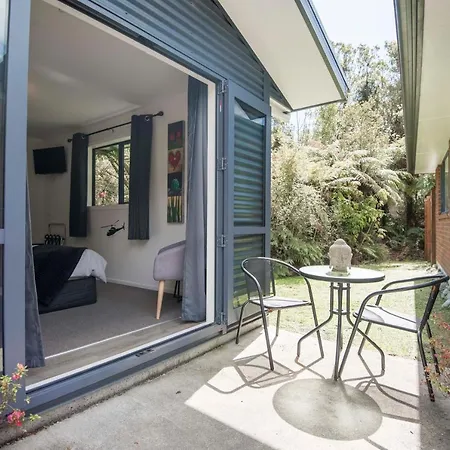 Six Kamahi Guest Studio Franz Josef Exterior photo